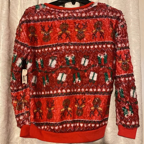 No Boundaries Christmas Sweater - Picture 5 of 6